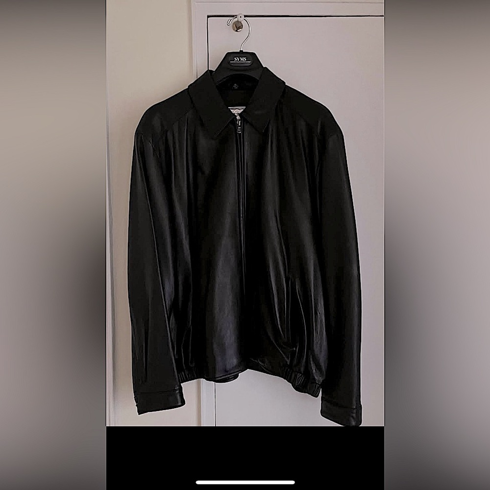 Beautiful Reilly Olmes Men’s Black Leather Coat, Size XL